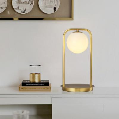 China Cheap Modern Low Price Hotel Bedroom Led Ball Modern Side Glass Style Wholesale Brass Table Lamp for sale