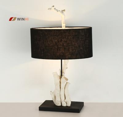 China Latest Customized Modern Small Hotel Luxury Black Art Gold Rose Gold Decorative Glass Table Lamp for sale