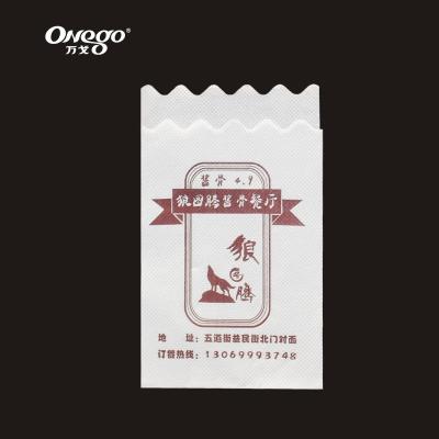 China 1/6 Copy Propeller Shaped White Logo Embossing Napkin Paper of Times for Restaurant for sale