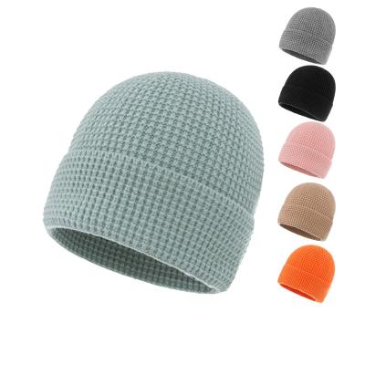 China New COMMON COMMON Custom Knitted Beanie Hat For Autumn Winter Solid Color Adult Men And Women Outdoor Warm Hat for sale