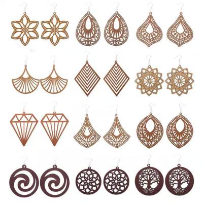 China 2022 Vintage Brown Trendy Wooden Geometric Drop Earrings Wholesale High Quality Charm Earrings For Woman Gifts Party Wedding for sale