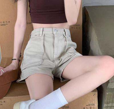 China Summer Cargo Shorts Cotton Women Aesthetic Shorts Large Size Pockets American Soft Solid Top Khaki Custom Made Loose Clothing for sale