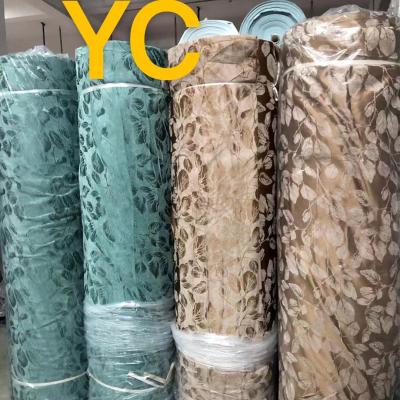 China Factory Sale Breathable Stock Jacquard Elegant Chenille Curtain Fabric Upholstery zu verkaufen