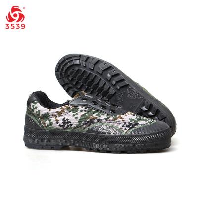 China Chinese Camouflage 3539 Anti-Slip Rubber Release Shoes Work Brand Breathable Safety Shoes for sale