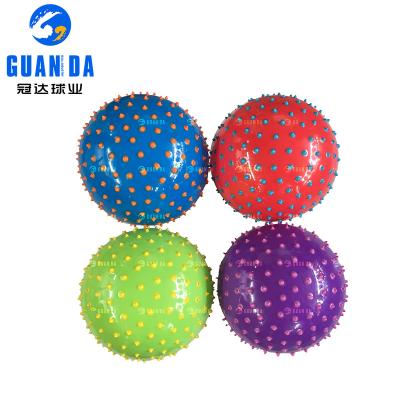 China Modern Wholesale Spike Massage Ball Back Massage Spike Yoga Ball for sale