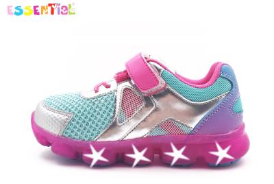 China Cute Children'S Light Up Running Shoes Cushioned Comfort Insole 28 - 35 Size for sale