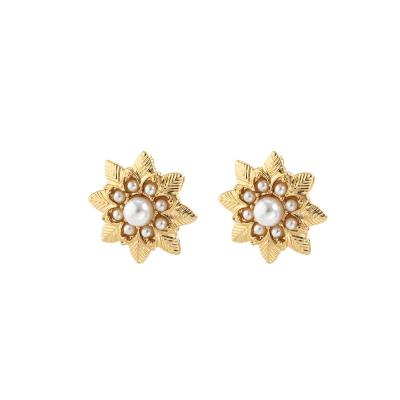 China Simple pearl temperament retro accessories sunflower all-match earrings small flower FASHIONABLE microscopic imitation earrings for sale