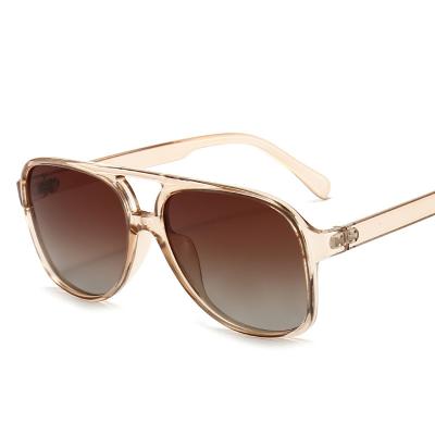 China New Summer Fashion Sun Glasses Lightweight Anti-blue Sunscreen Women's Vintage Outdoor Lenses for sale