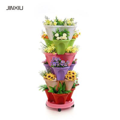 China Eco - Friendly Strawberry Outdoor Planters Plastic Vertical Garden Pots for sale