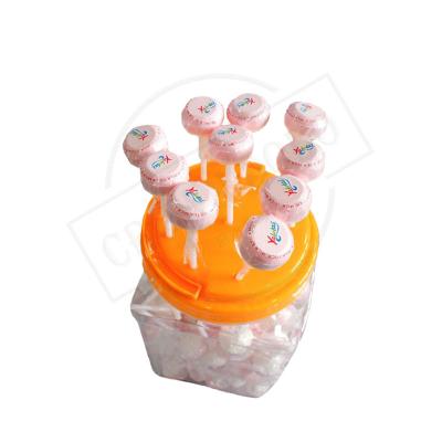 China Normal yummy sweet lollipop factory price halal milk candy set bottled mini lollipop pink color sugar lollipop candy candy for sale