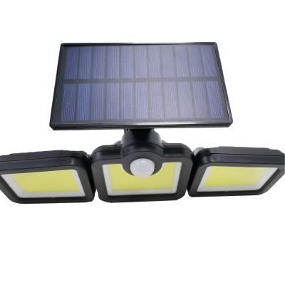 China Solar System Controller Waterproof Outdoor 3 Head Security Lights Three Head PIR Light Solar Motion Sensor Wall Light for sale