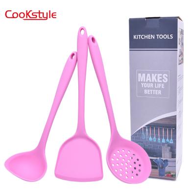 China Viable Goods 3 PCS BPA Free Food Grade Silicone Stain Free Kitchen Utensil Set In Color Box Packing for sale