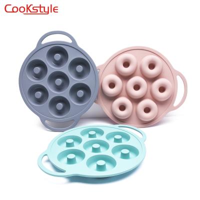 China 7 Stick Viable BPA Tray Maker Free Baking Pan Inner With 201 Always Ring Metal Reinforced Donut Non Cavity Silicone Donut for sale