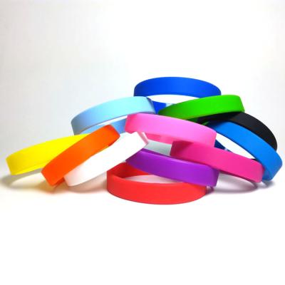 China Eco - Friendly Personalized Scented Silicone Wristband , Thin Silicone Rubber Wristband for sale