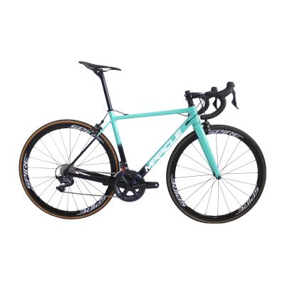 China Super lightweight 6.9KG carbon fiber road bike UT R8000 22 speeds road carbon bikes and 38mm tubular carbon wheelset for sale