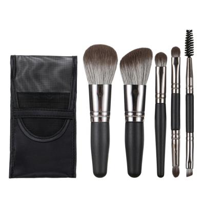 China Make Up 2022 Professional Makeup Brush Set 5 PCS Wholesale Bulk Black Wooden Handle High Quality Base Of Brushes for sale