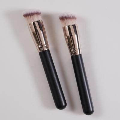 China Spot Brush 2022 New Style Top Selling Private Label Foundation Brush Luxury Magic Makeup Brush for sale