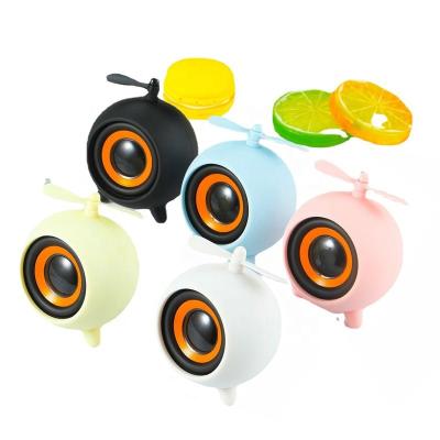 China New Creative Wireless Speaker Home Furnishing Cartoon Birthday Gift Small Aircraft Blue Tooth Wireless Mini Speaker Wholesale for sale