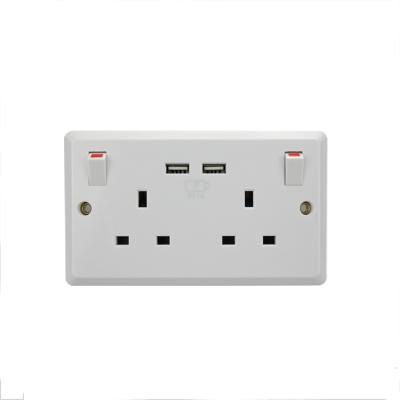 China Residential / General Purpose USB Receptacle With Dual Chargers Outlet UK Gfci Electrical Outlet for sale