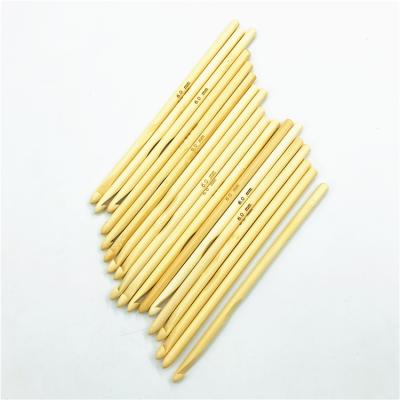 China Hot Selling Hand Weave Sewing Wooden Bamboo Crochet Needle [Factory Direct Sales] for sale