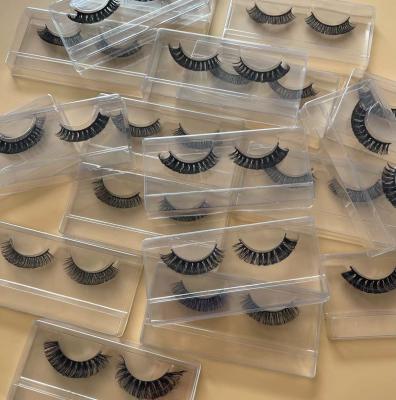 China Cruelty Free Curl Volume D Natural Soft Hot Selling Russian Russian Stripe Lashes High Quality Faux 3D Mink Eyelashes Super Tapered Extensions for sale