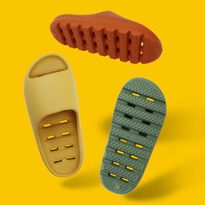 China CUSHIONING New Summer Slippers Custom Wholesale Household Slippers For Men And Women Thick Soles Hollow Out Anti Slip Indoor Slippers for sale