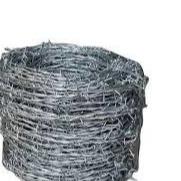 Cina 4 zinco inossidabile di Mesh Galvanized Steel Barbed Wire del reticolato del metallo del punto 45g/Mm2 in vendita