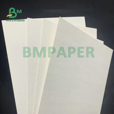 China Tablero de papel del práctico de costa de la pulpa de madera de la impresión en offset 0.6m m 0.9m m 0.7m m 460 x 610m m en venta