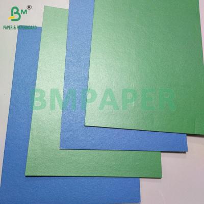 Chine 1.2MM Carton gris laminé vert revêtu de revêtement brillant à haute rigidité à vendre