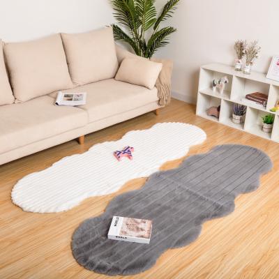 China New Bedroom Decoration Washable Soft Double Pieces Polyester Rabbit Fur Blankets for sale