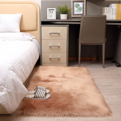 China Fashionable Hot Sale Rectangle Faux Fur Blanket Washable For Home Decor Or Hotel Carpet for sale