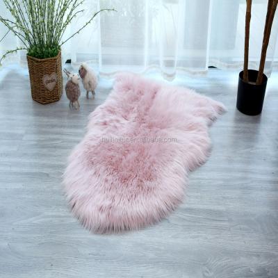 China Washable Luxury Nordic Style Faux Sheepskin Fur Area Rugs For Living Room Floor Modern High Quality Soft Blankets for sale