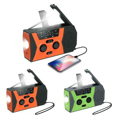 China crank & HOT Selling Portable Solar Charging Wind Up Solar Power Bank Hand Crank Charging AM/FM Backup Radio LED Flashlight Solar Charger for sale