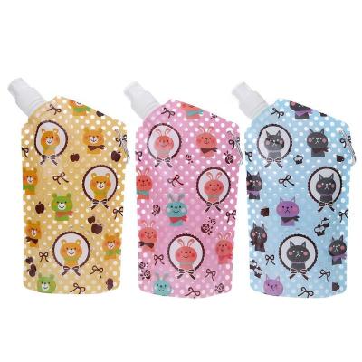 China BPA Sustainable Animal Printing Free Folding Plastic Water Bottle With Customized Logo for sale