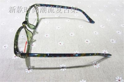 China 80038 Green Tortoiseshell Modern Style Cheap Price High Quality TR90 Material Optical Eyeglasses frame for sale