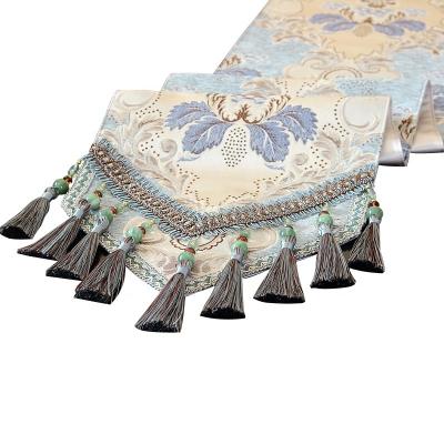 China New Hot Durable Luxury European-American Fringe Embroidery Jacquard Chenille Table Runner High Grade Chenille Table Runner For Coffee Table Party Home for sale