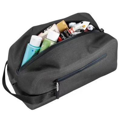 China Fashion Large Capacity Makeup Bags Travel Waterproof Toiletry Bag Suitable For Men And Women for sale