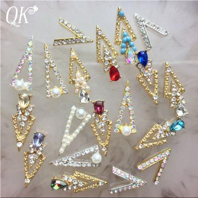 China Nail Art Charms Glitter Crown Alloy nail art with 3d faux stone charms nail art decoration arrow jewelry designer nail charms for sale