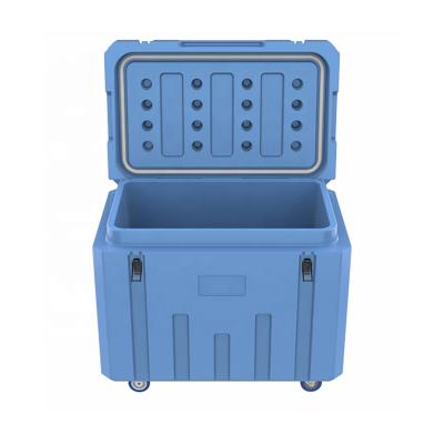 China Wholesale Waterproof Fishing Box Ice Cooler Box Party Food Use Outdoor Camping Coolers With Wheels en venta