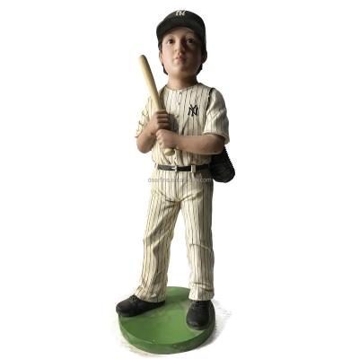 China Wholesale Custom Collectible Bobblehead Doll Model Europe Resin Figurine Sculpture Baseball Player Statues for sale