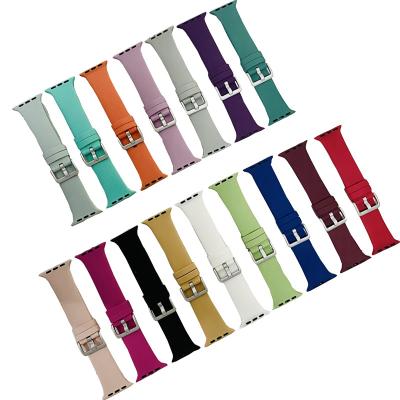 China Custom Apple Print Silicone Watch Band Luxury Fashion Silicone Watchband For Apple Watch serie4 Silicone Watch Band for sale