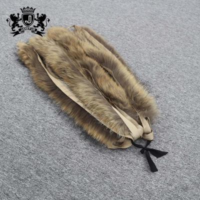 China Soft Hand Feeling Wholesale Raccoon Fur Strips Real Detachable Collar For Hood for sale