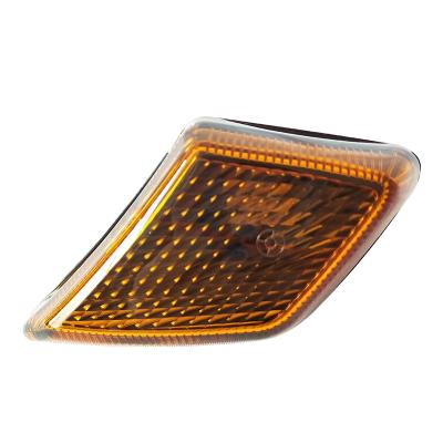 China Truck Plastic Spare Parts Systems Lighting Truck Side Light For Benz MP4 9608201021 / 96082011 for sale