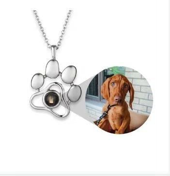 China Cute Print Cat Dog Paw Necklace Pet I Love You Necklace 100 Languages ​​Environmental Friendly Necklace for sale