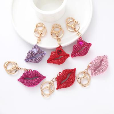 China Eco-friendly Painting Car Spray Gloss Lip Rhinestone Metal Pendant Diamond Lipstick Keychain for sale