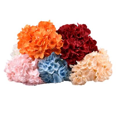 China New Product 5 Heads Artificial Flowers Home Hydrangeas Stem Decorative Silk Hydrangea Flowers For DIY Home Wedding Decor for sale