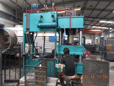 China Durable Hydraulic Metal Press Machine , Mechanical Hydraulic Press 200 Ton for sale