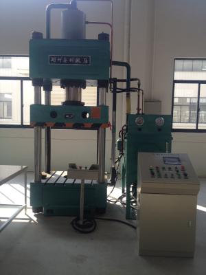 China Four Column Style Compression Molding Press Equipment High Performance for sale