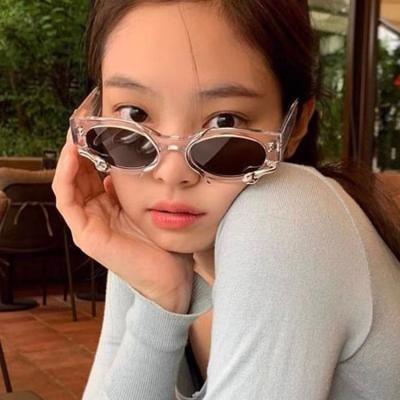 China Fashion Glasses 2023 New Small Square Sun Glass Women's Silver Sunglasses for sale