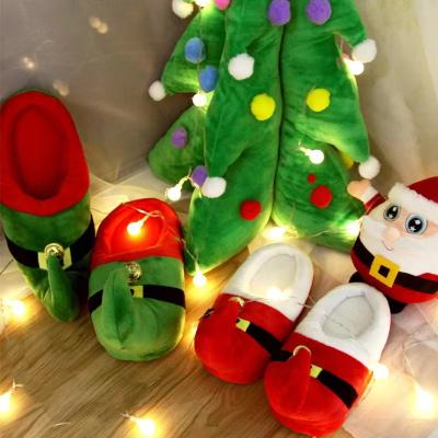 China 2021 New Breathable Wholesale Women Ladies Fit Toddler Sandals Slides Softly Shape Christmas Indoor Home Slippers for sale